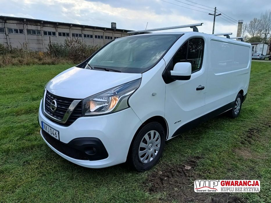 Nissan Nv300 LONG L2H1 jak Trafic, Vivaro 1.6 diesel dCi 125 manual 2018 rok STAN BDB Gotowy do jazdy!!!  bogate wyposażenie, WEBASTO, KAMERA COFANIA, Navigacja, BEZWYPADKOWY