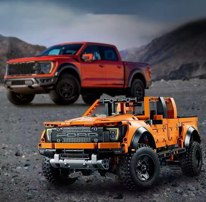 Сумісний конструктор з 42126 Technic Ford F-150 Raptor (1379шт)