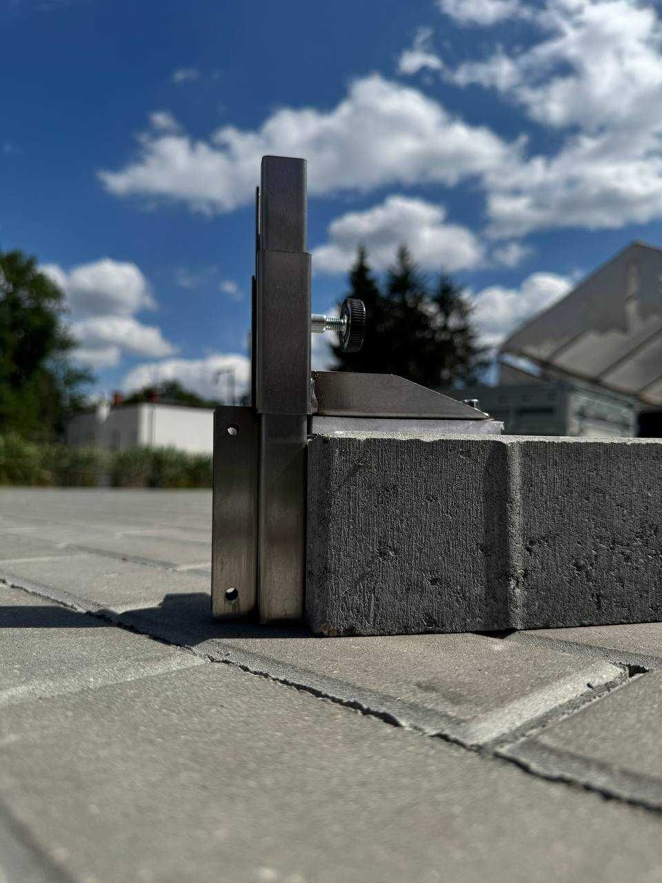 FlatFix nasadka na poziomicę do układania kostki