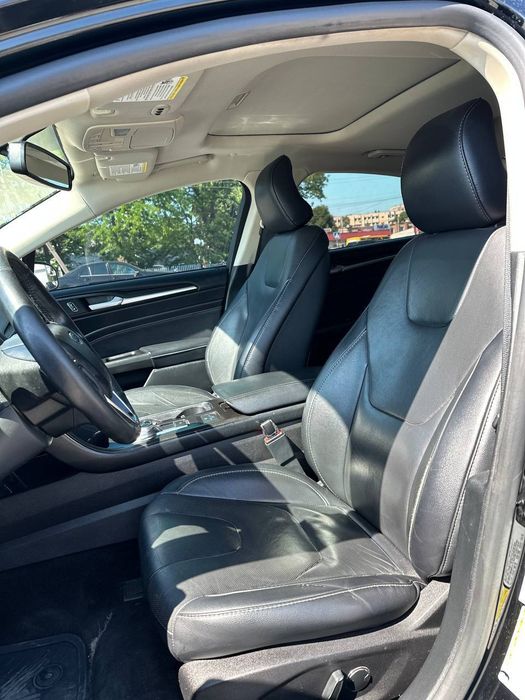 Ford Fusion Hybrid 2018