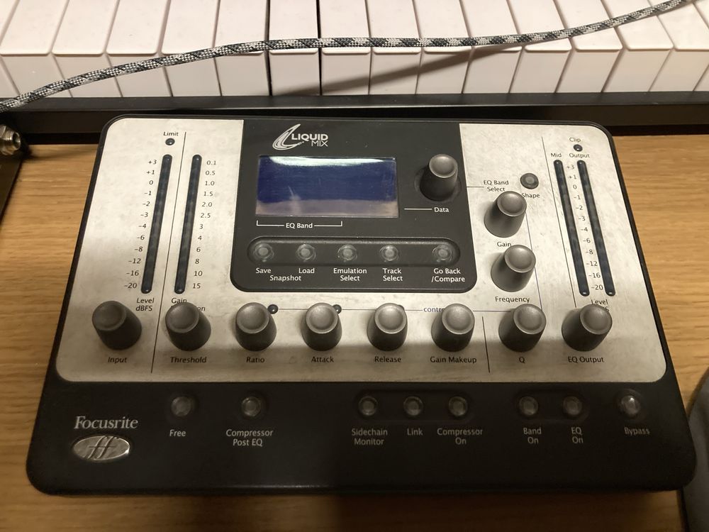 Focusrite liquid mix
