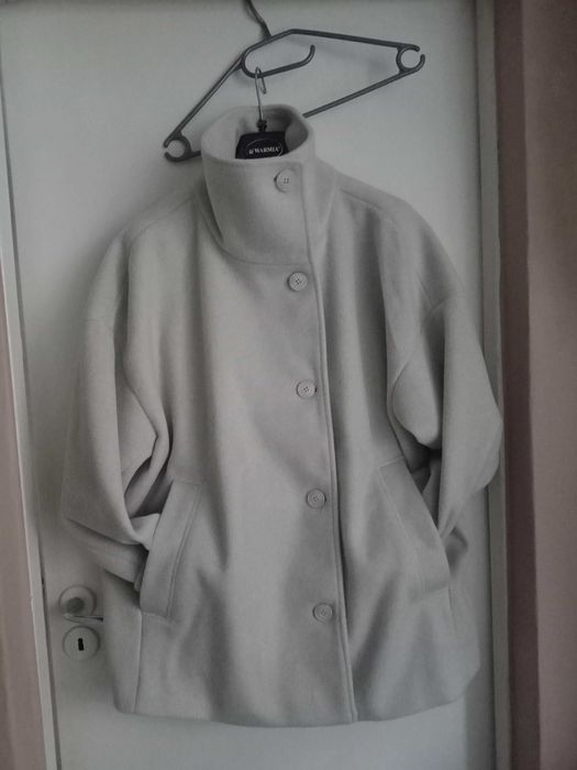 Nowa damska kurtka RESERVED