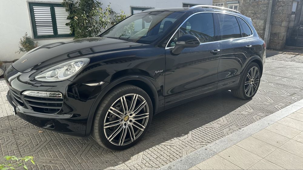Cayenne S Hibrid 3.0