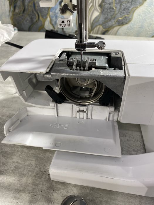 Швейна машина bernette sew&go 5