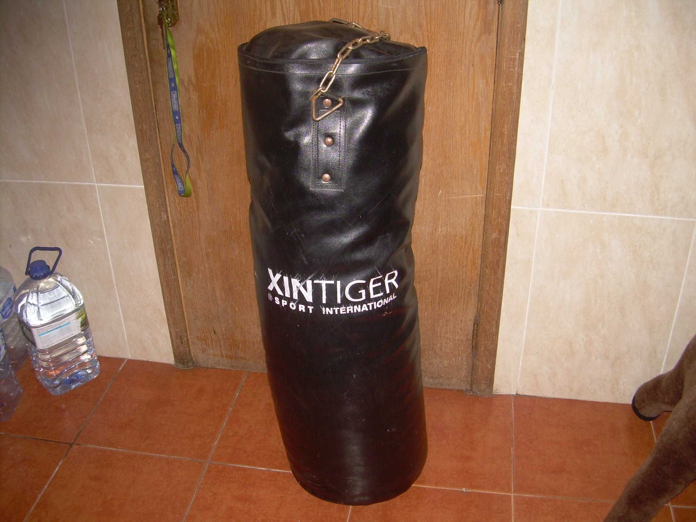 Saco de boxe XinTiger