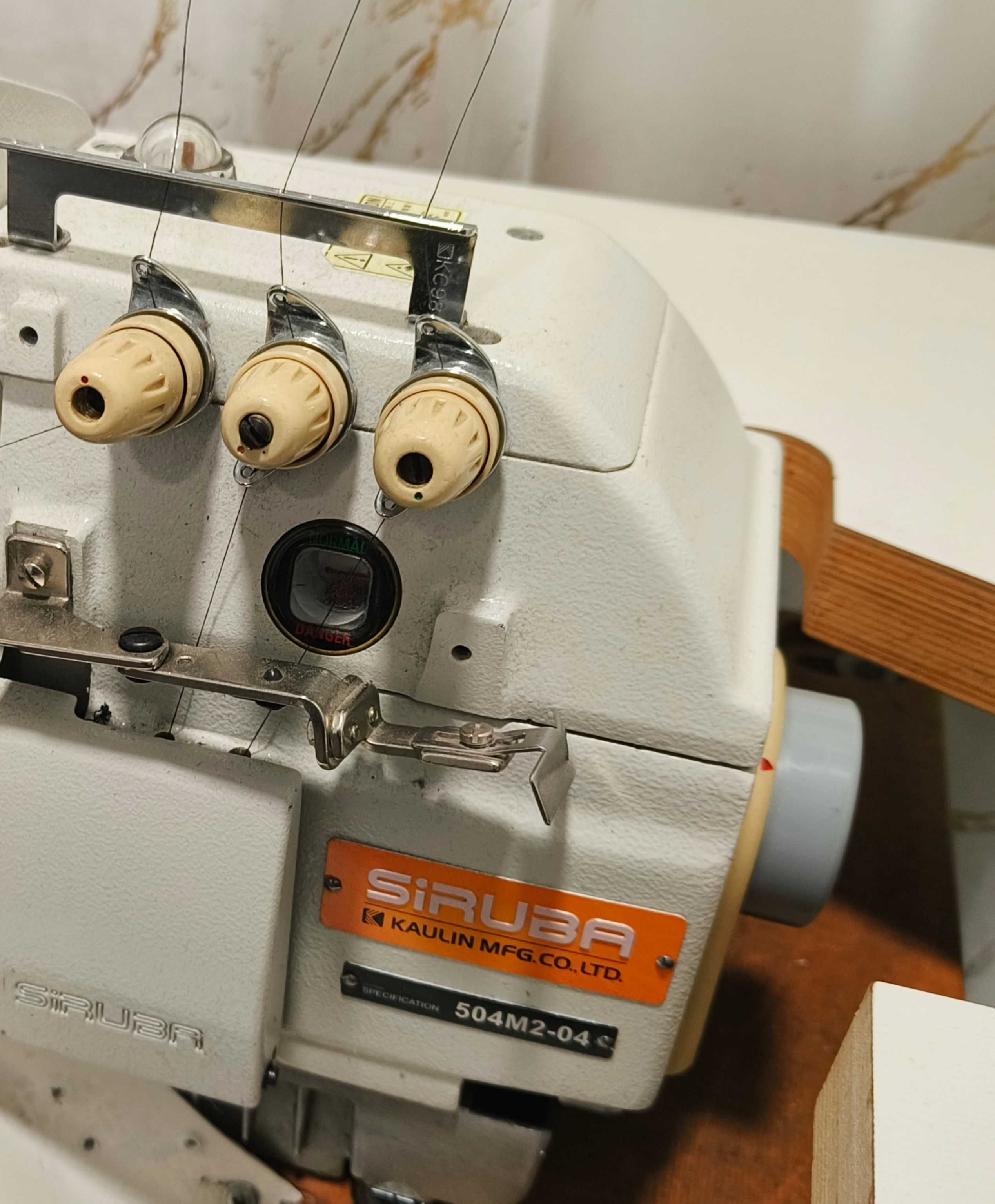 Owerlok 3 nitkowy overlock siruba maszyna przemysłowa owerlock Siruba