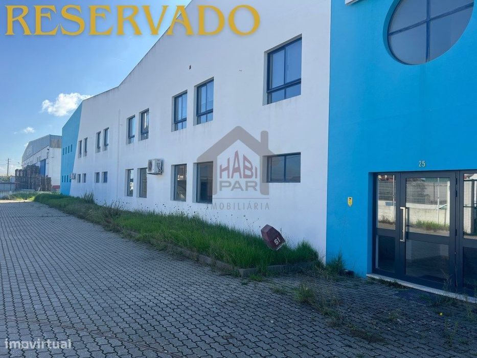 Armazém em Samora Correia