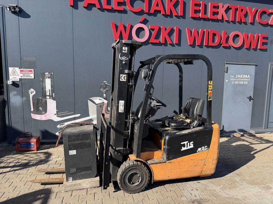 Wózek widłowy elektryczny 450 cm 1500 kg HC wózek widlak 3 kolowy
