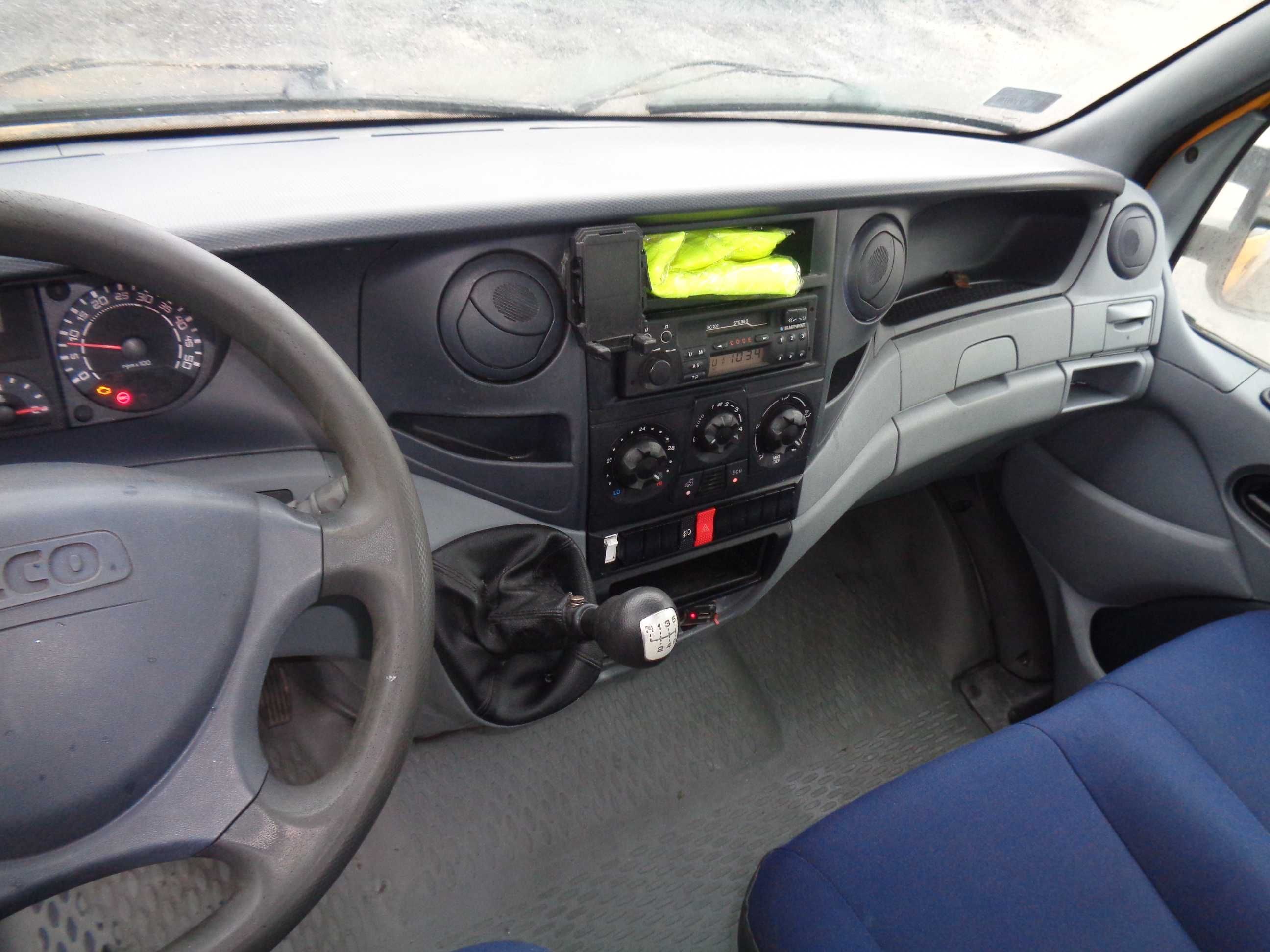 IVECO Daily 35C18 Autolaweta Pomoc Drogowa Podwójne koło na poduszkach