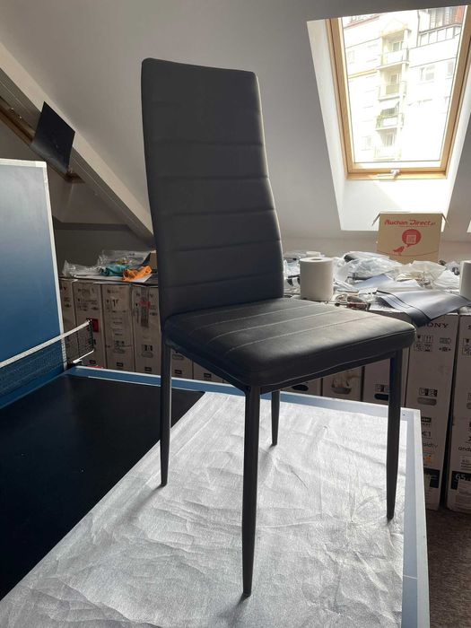 Krzesła FADO szare, tapicerowane, ekoskóra,  4 szt. używane