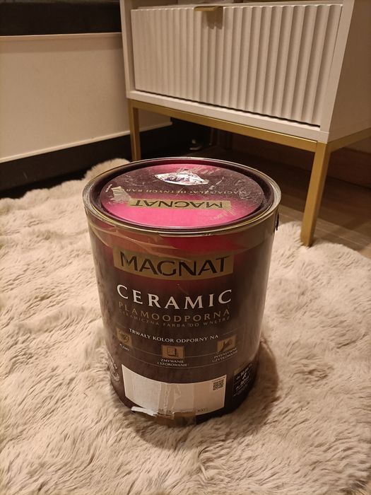 Nowa farba Magnat - Perłowy Dolomit, farba ceramiczna 5l