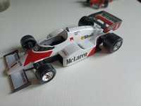 Model Bburago  F1 Mclaren MP4/21:24