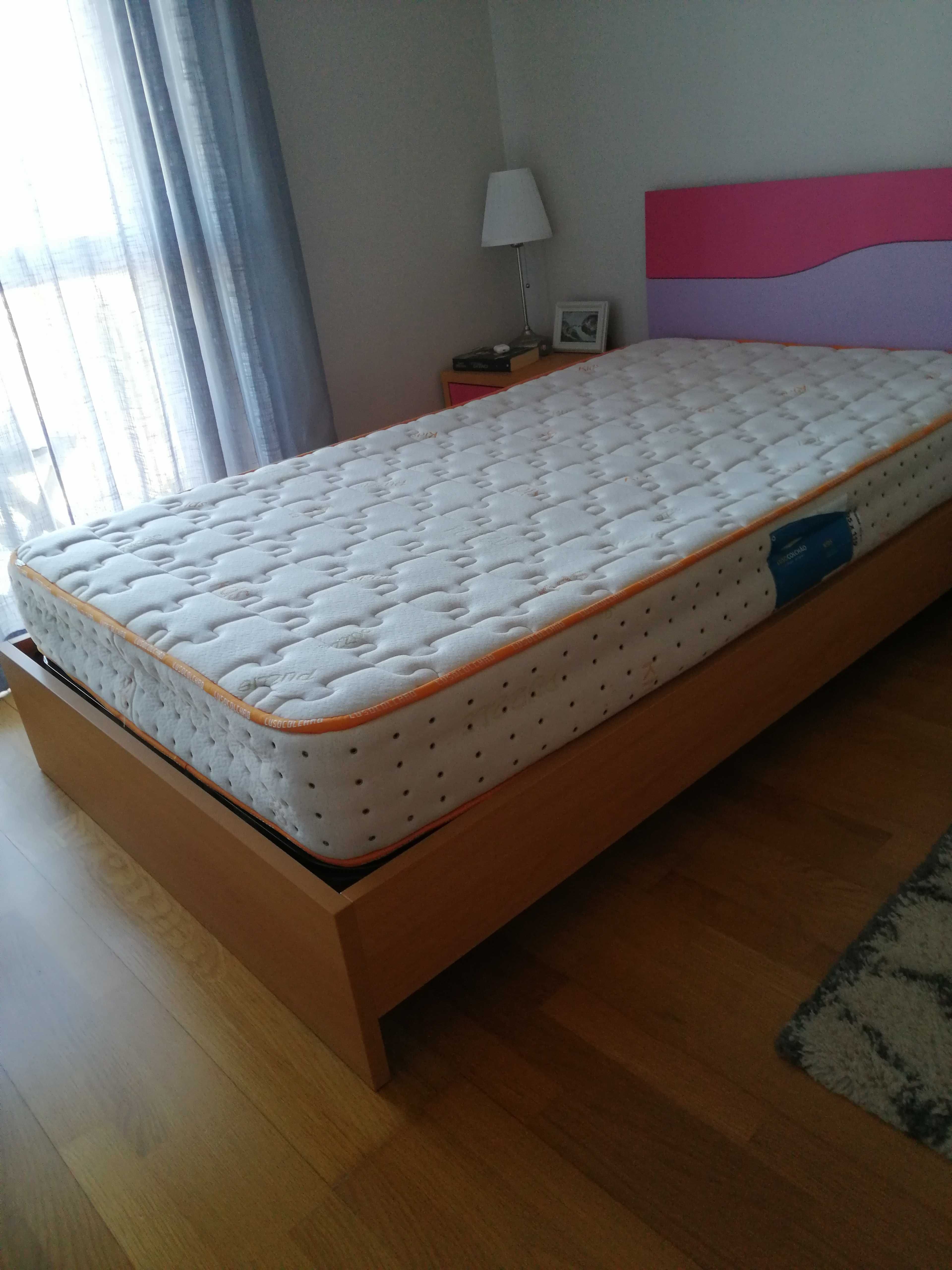 Cama LOURINI de menina