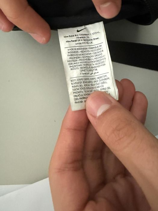 bolsa Nike Air max

Vendo bolsa Nike Air Max origina