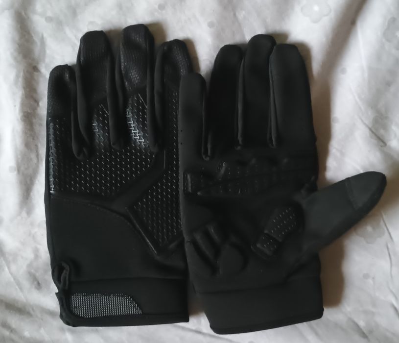 Велосипедні рукавички