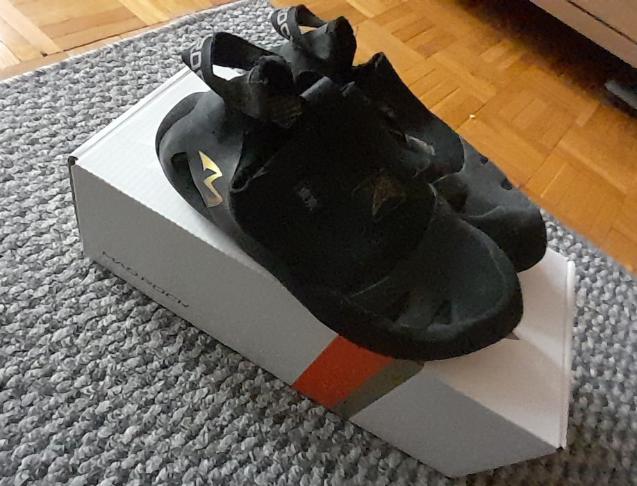 Buty wspinaczkowe Madrock remora hv rozm. 39