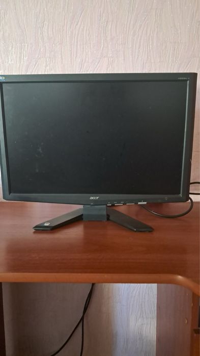 Монітор Acer x223w