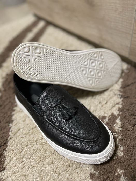 Чоловічі шкіряні лофери