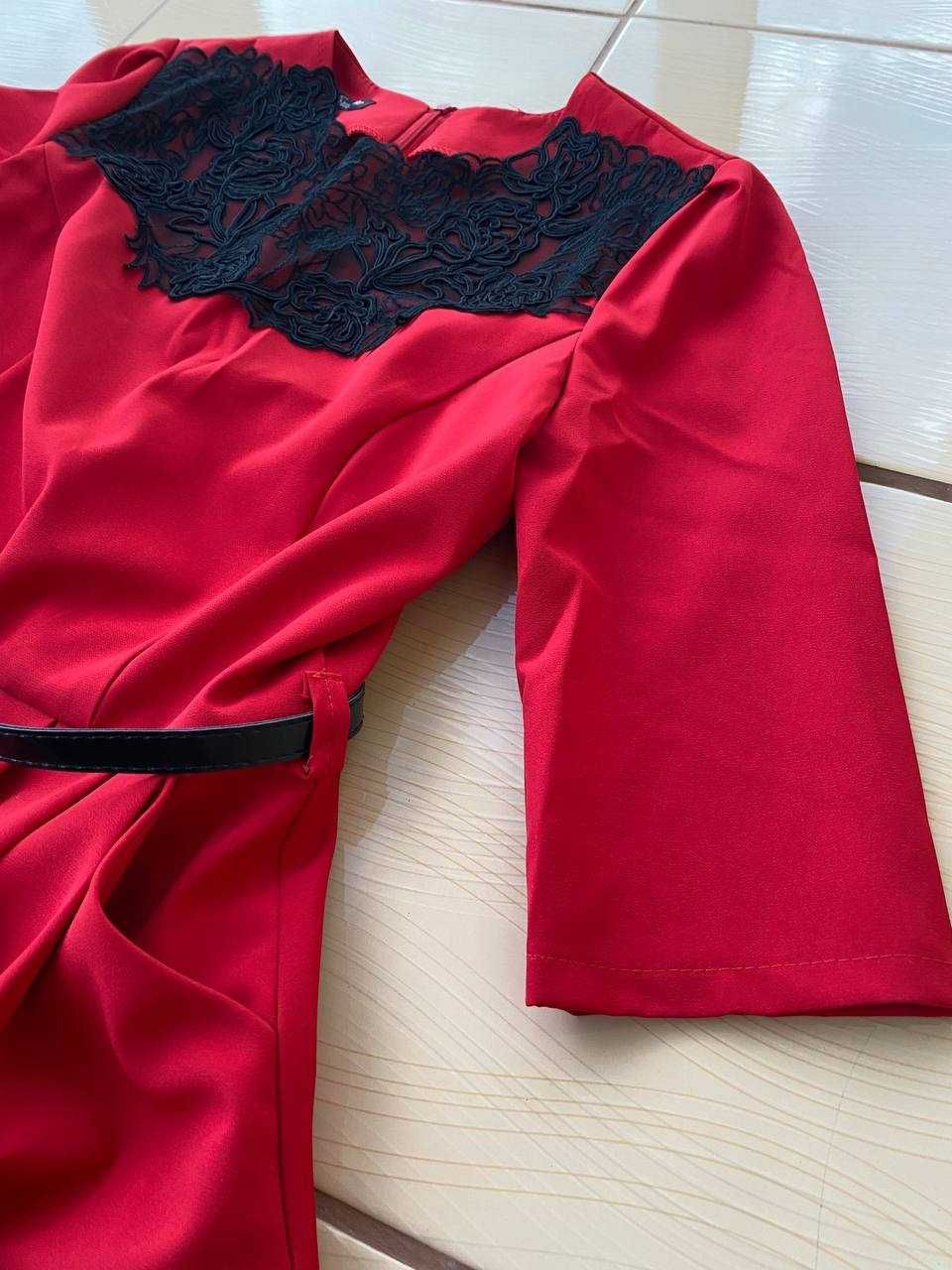 Червоне плаття. Розмір М/L.