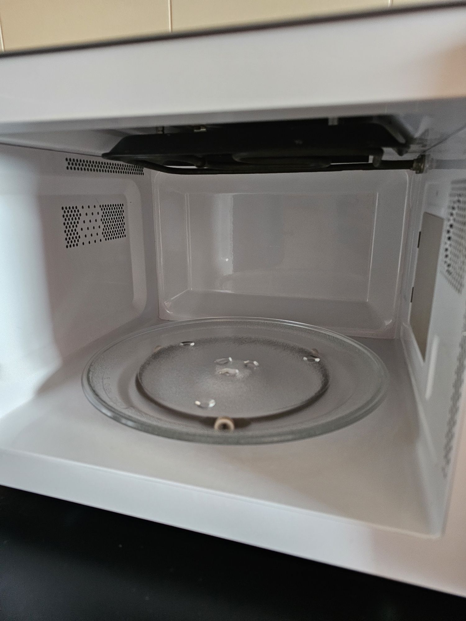 Teka MW 20 BF SILVER c/Grill