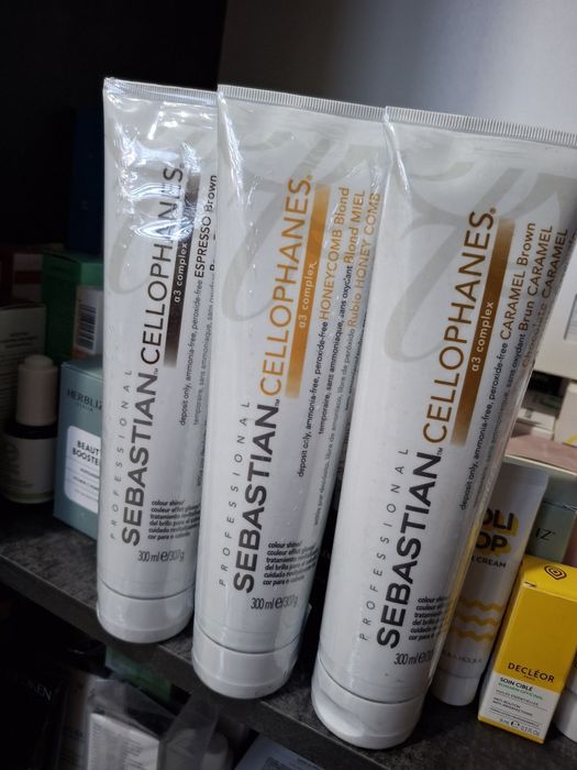 Помада пудра тіні  крем маска