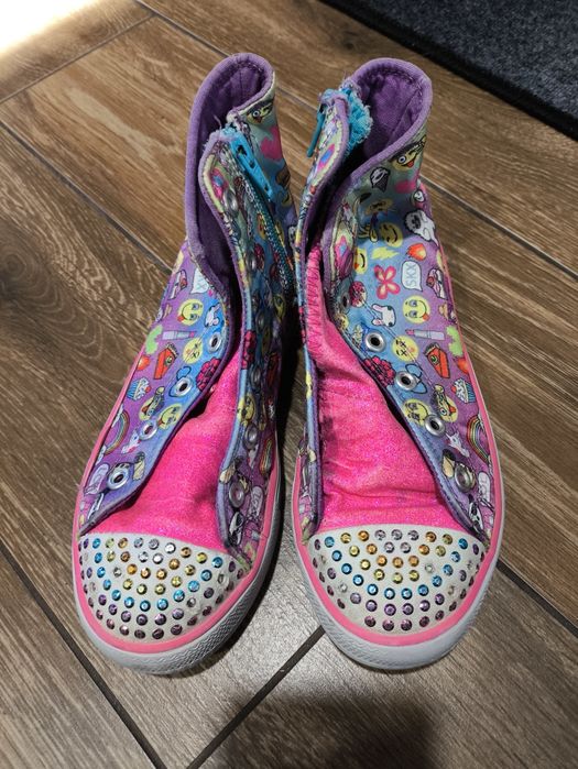 Świecące trampki Skechers rozmiar 33