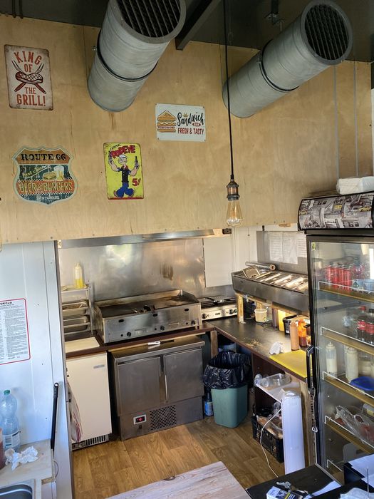 Kontener gastronomiczny bez wyposazenia  całorozcny