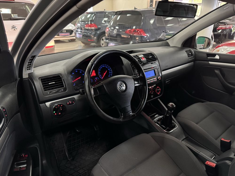 Volkswagen Golf V 1.6MPi 8V 5МКПП 2006 р.в. (102 к.с.)