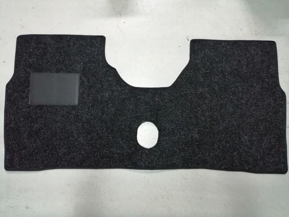 Tapete - Mitsubishi L200 K14