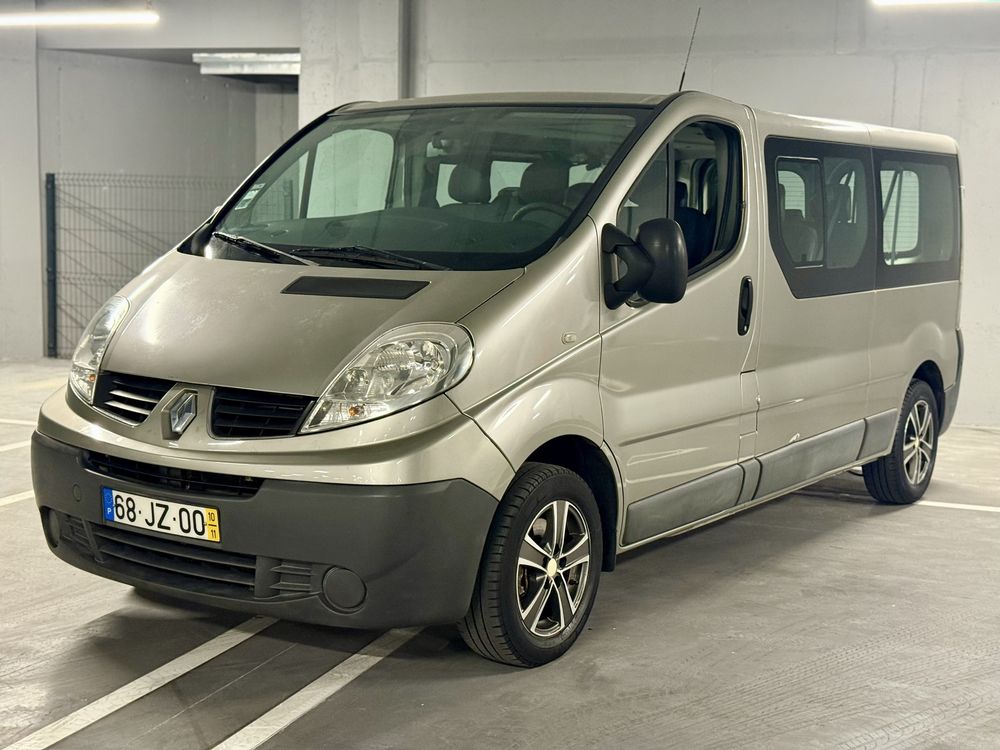 Renault Trafic 9 Lugares
