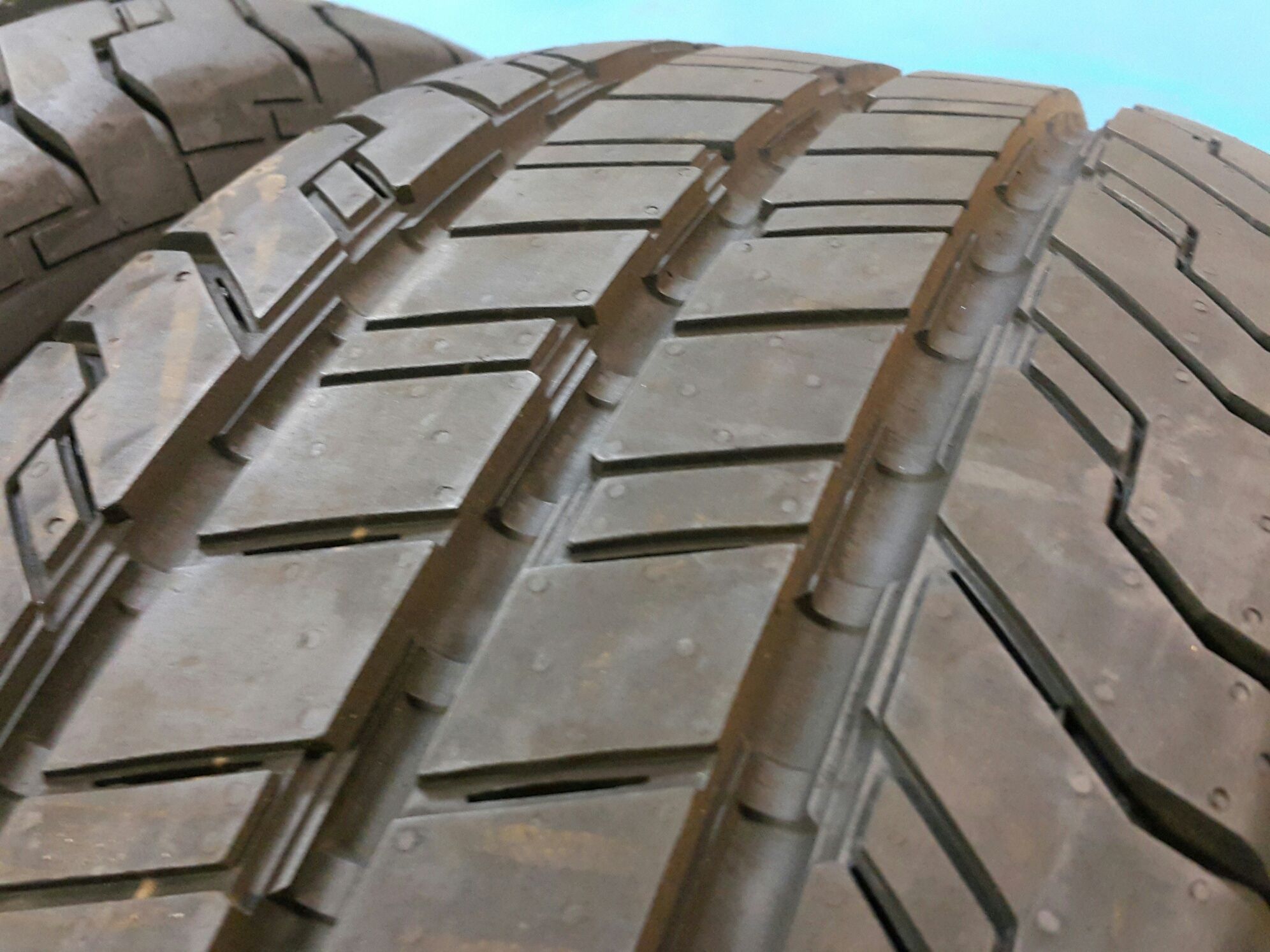 215/65 R16C Continental - markowe opony klasy PREMIUM