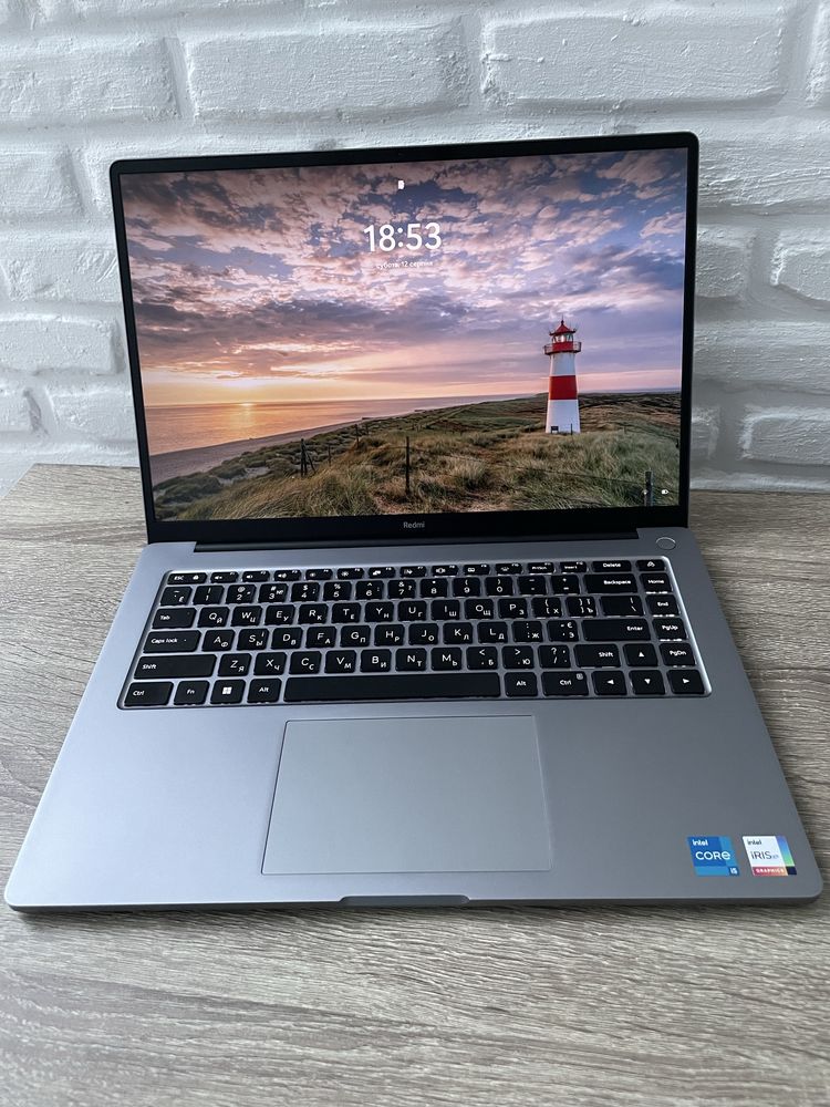 Xiaomi Mi RedmiBook Pro 15” i5 16gb 512 автономність 8 годин