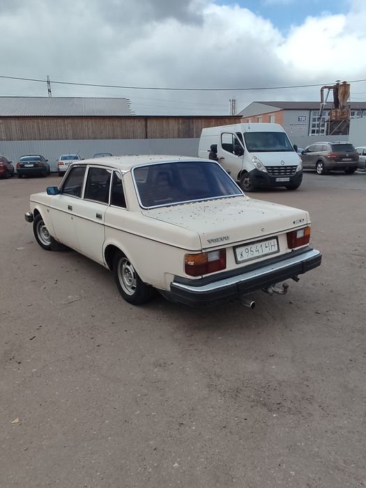 Volvo 244 2.1 бензин газ