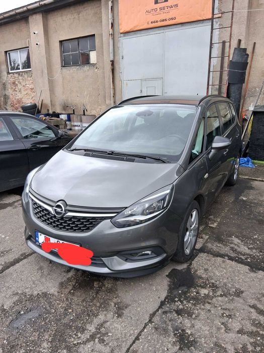Sprzedam Opel Zafira2016r, 1.6cdti-uszkodzony silnik, nowa cena!