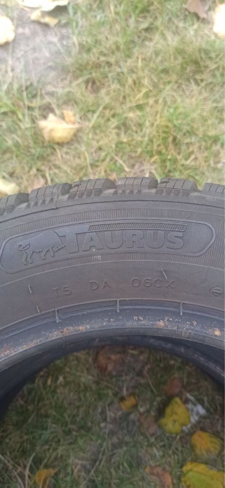 Продам покрышки Taurus Winter 195/60 R15 88T