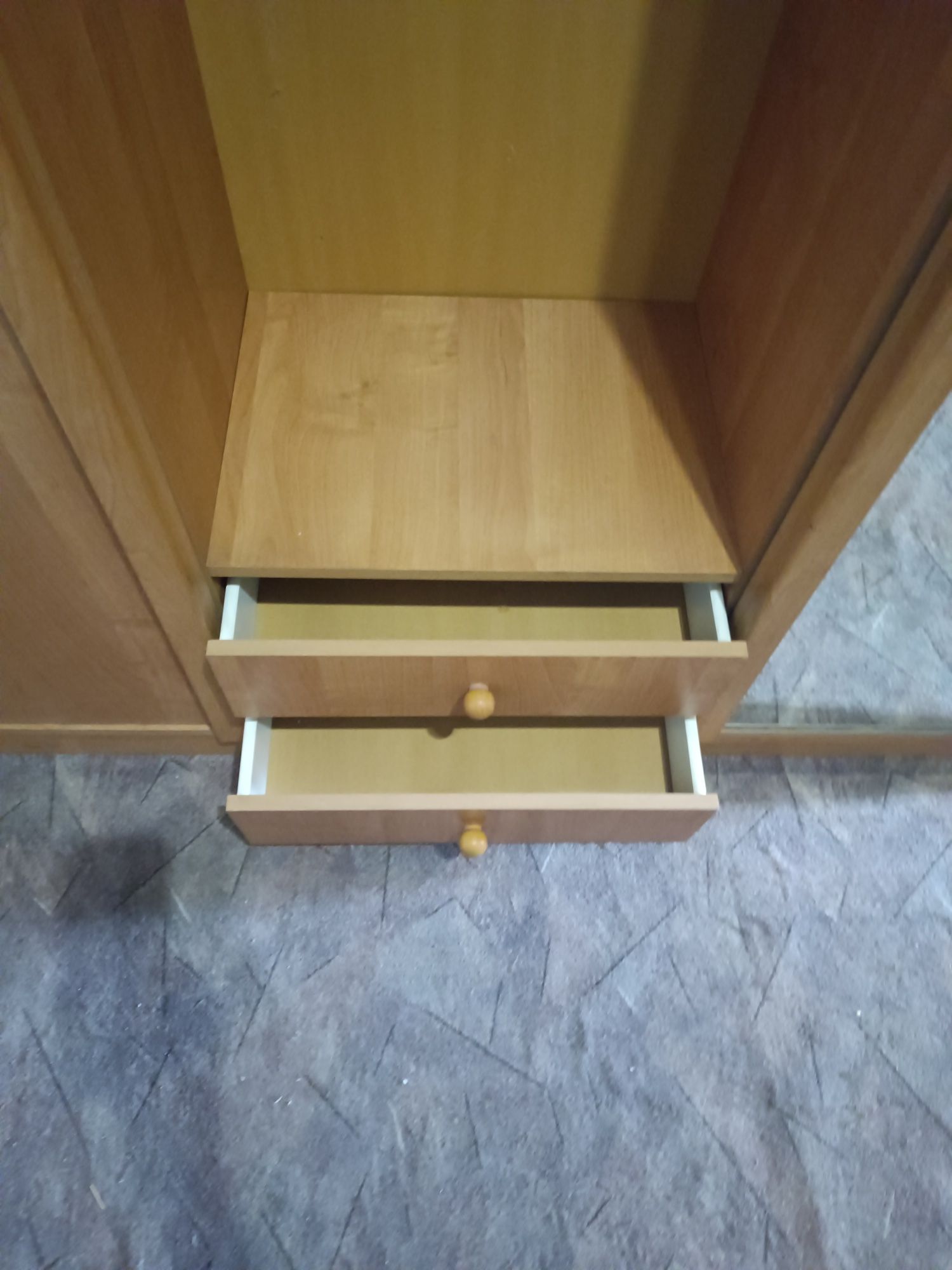 Продається Прихожа , гардероб