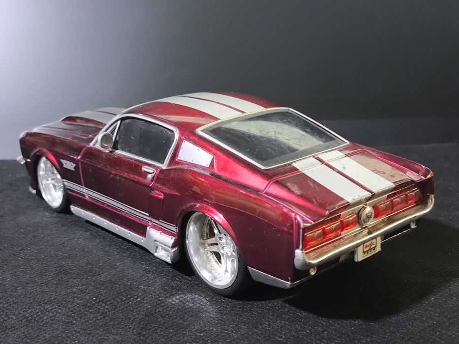 Машинка Ford Mustang GT 1967 Maisto на радіокеруванні  1/24