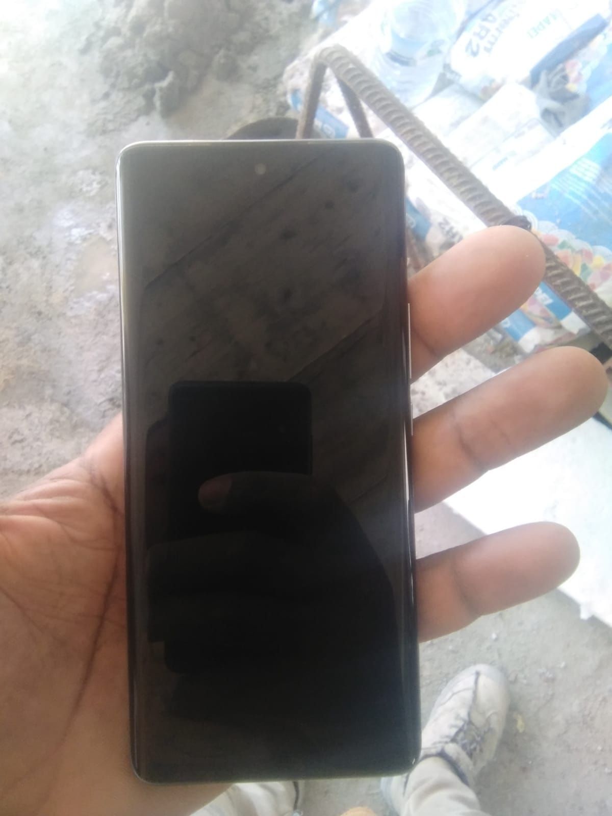 Hawei nova 9 RAM 8 GB128
