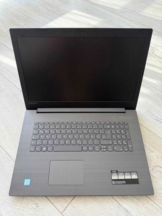 Потужний Ноутбук Lenovo V320  17.3