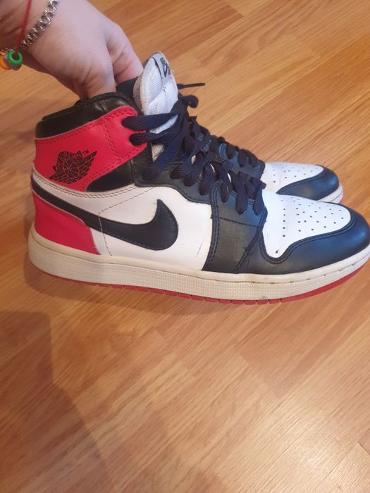 Кросівки Nike, футзалки FILA