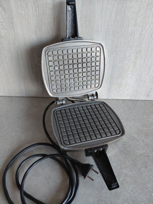 Вафельница СССР состояние отличное