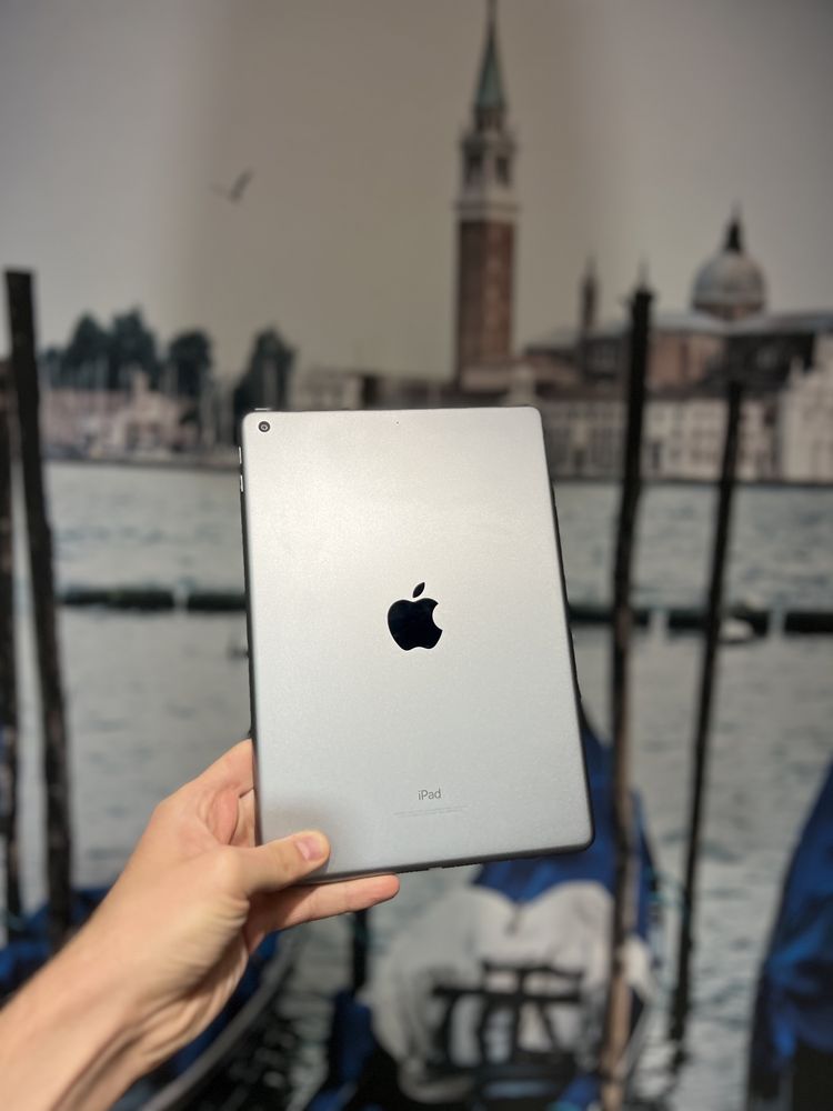 планшет Apple iPad 6 gen Space Gray 128gb 9.7 АКБ 98% з гарантією