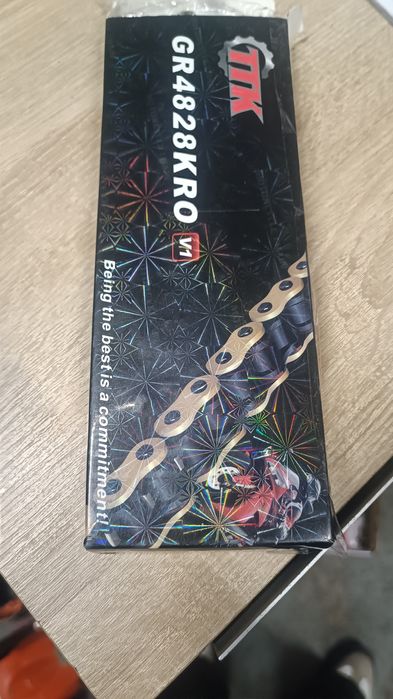 Ланцюг 428 усилений