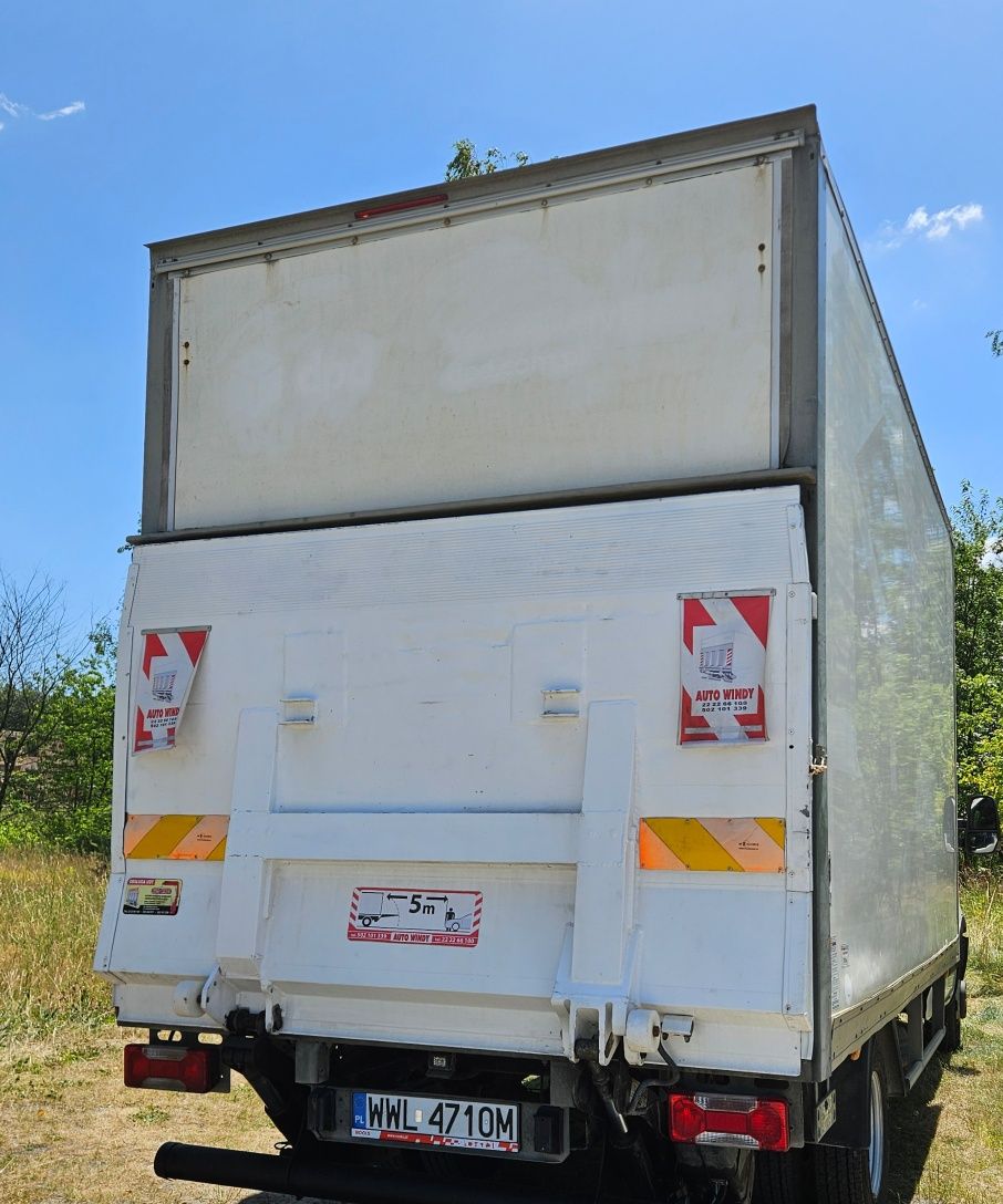 Kontener iveco z windą i udt-em 2014r stan dobry wszystko działa.
