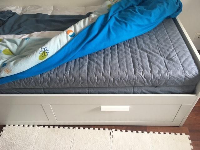 Cama dupla solteiro