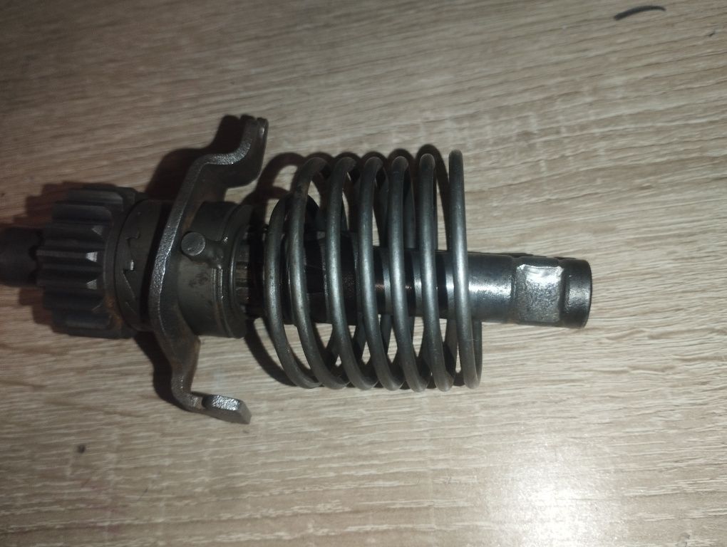 Starter kopniak sprężyna mechanizm MZ etz 250 251 części DDR