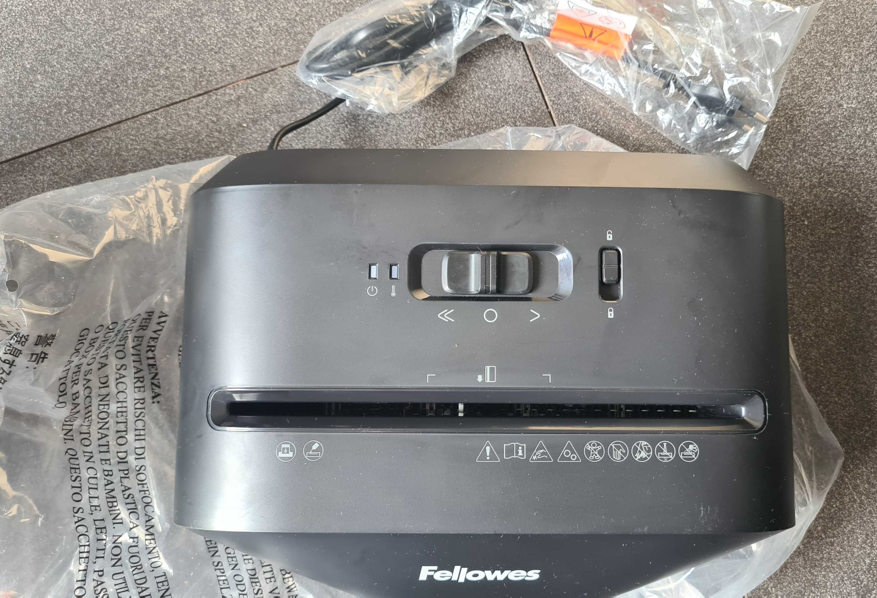 Niszczarka do papieru biurowa FELLOWES LX25