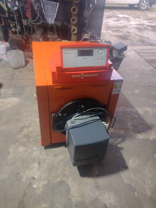 Продам котел на дизельному паливі Вісмані ще є Будерус