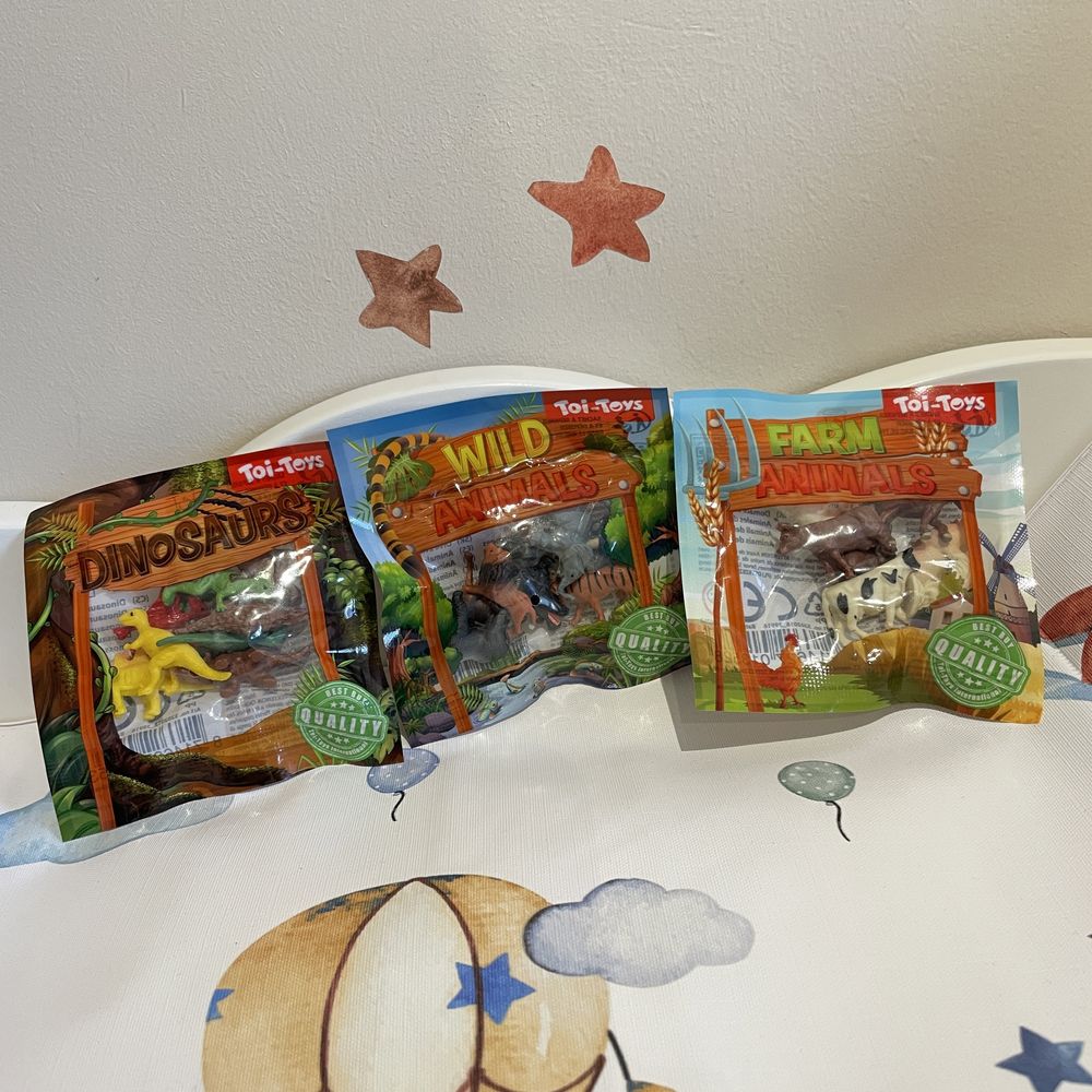 Zestaw figurek zwierzątka dinozaury farma safari Toi-Toys