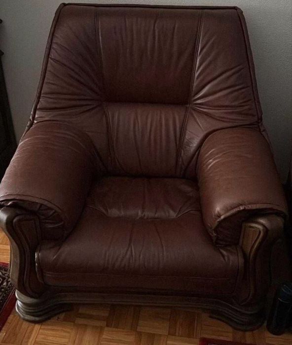 Conjunto de 3 sofas pele - novos